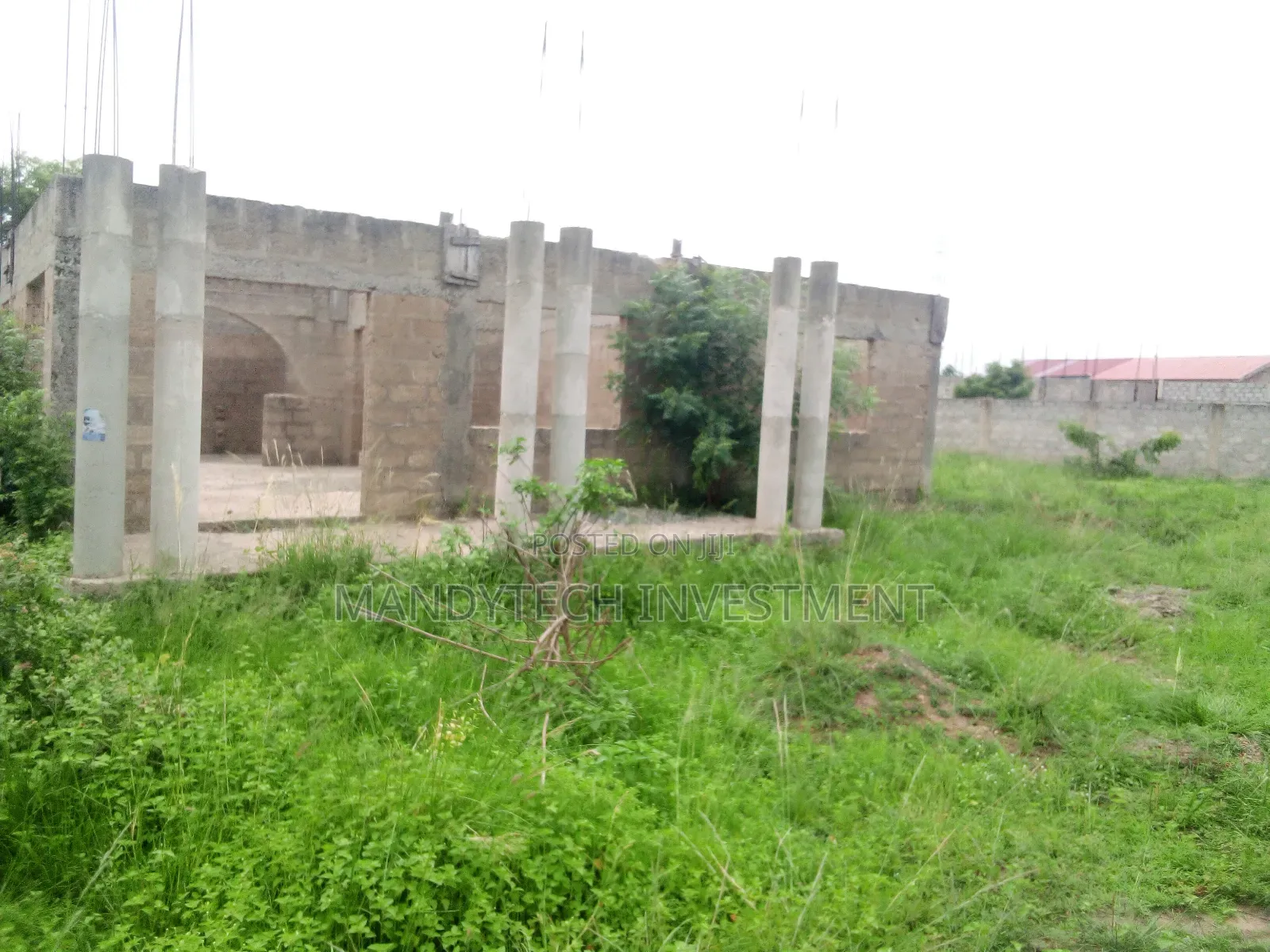5 Bedroom Uncompleted Storey Building- Lakeside