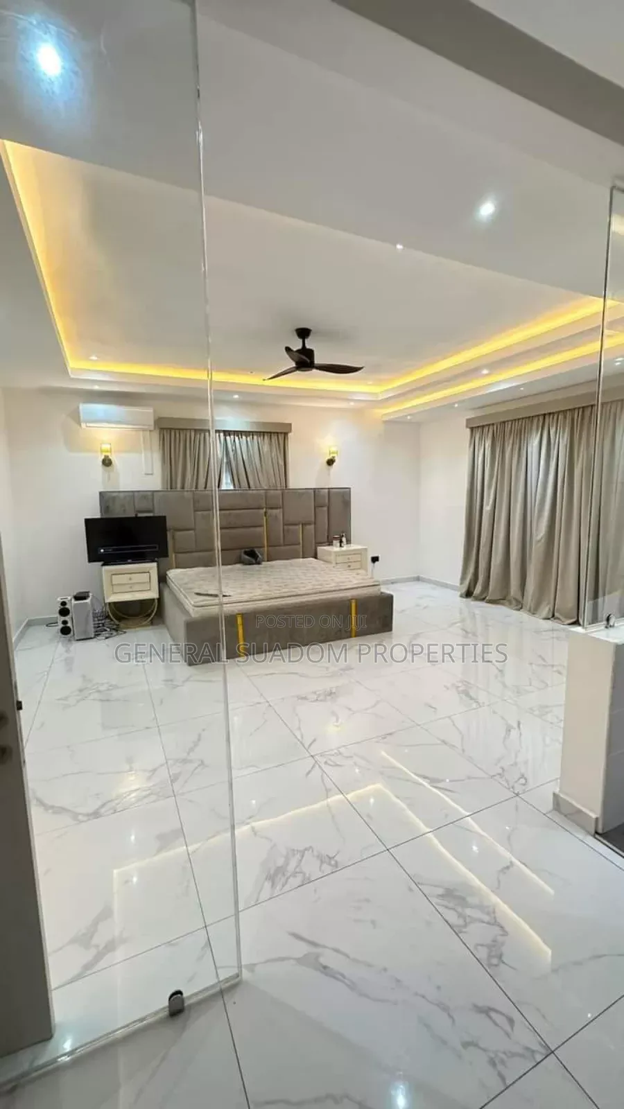 6bdrm Duplex in Suadom Real Estate, Tema Metropolitan for sale