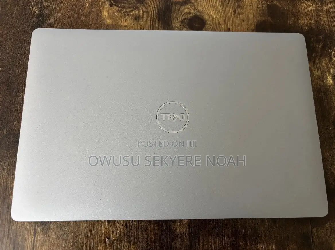 New Laptop Dell Precision 5520 16GB Intel Core i5 SSD 256GB