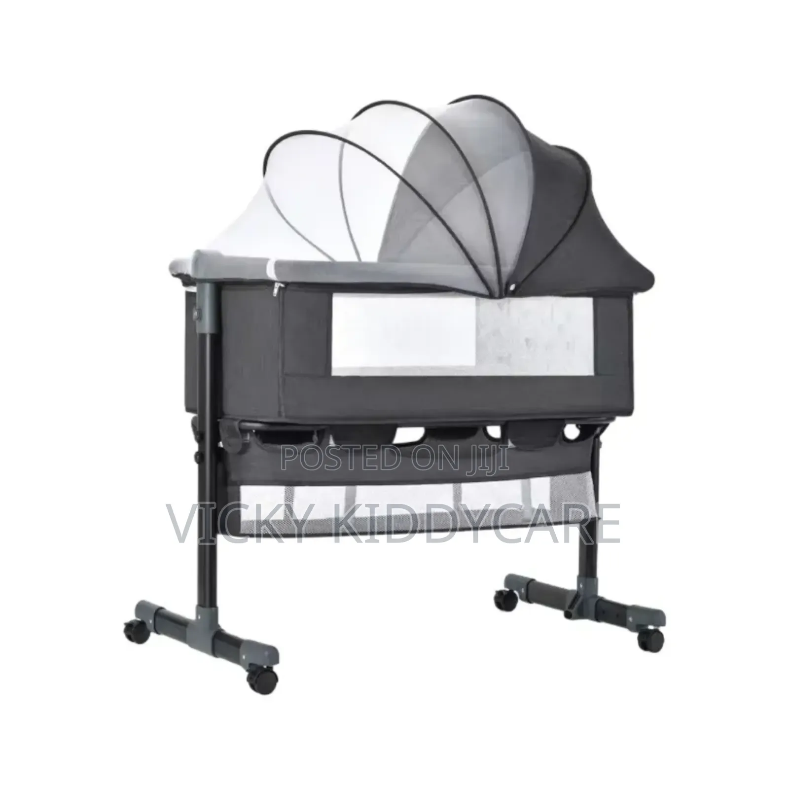 Bedside Baby Crib 3 in 1 Folding Baby Bassinet With Net