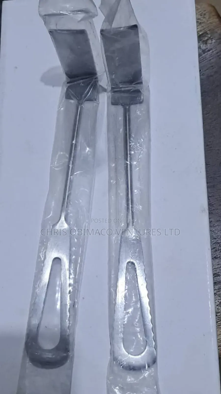 Lagenbeck Retractor