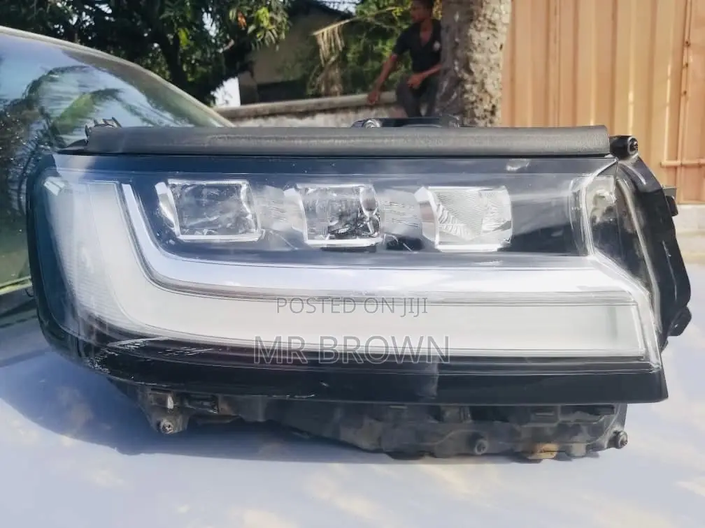 2022 Toyota Landcruiser Head Lights