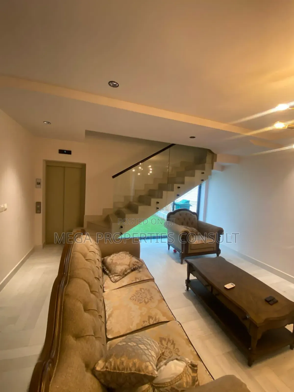 Furnished 3bdrm Townhouse / Terrace in Airport Residential Area
