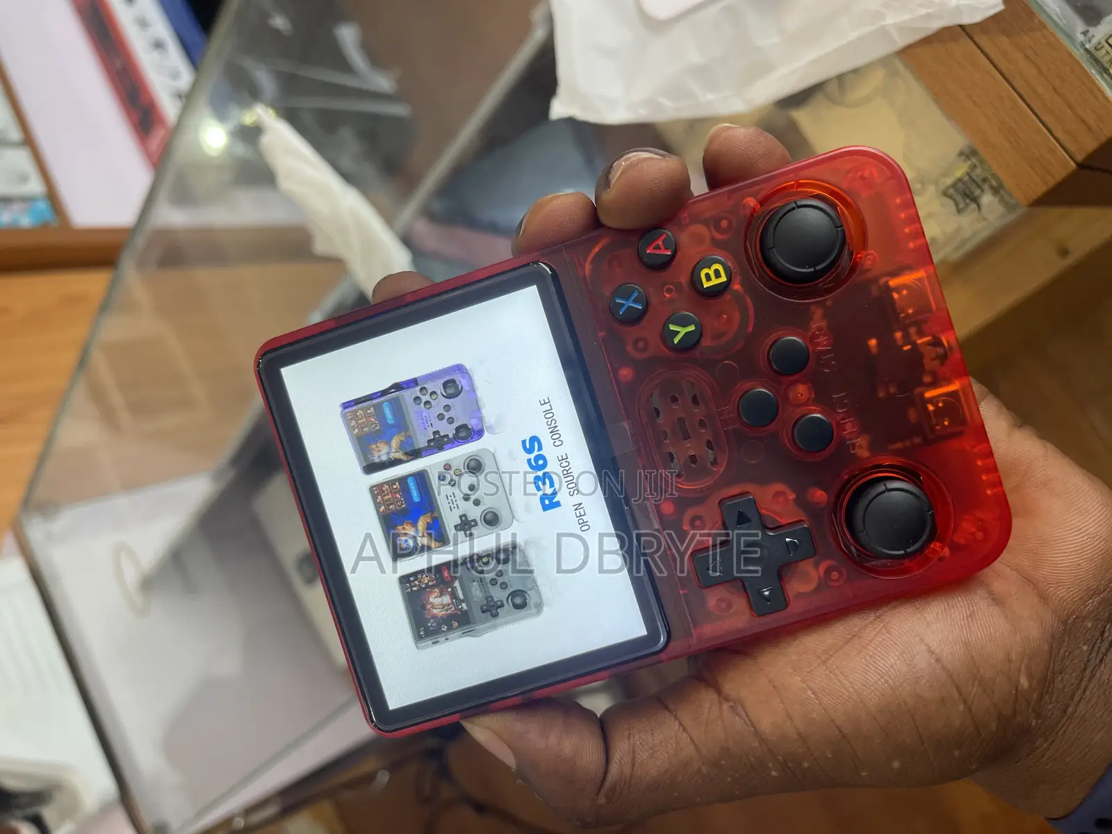 Brand New Game Console R36s