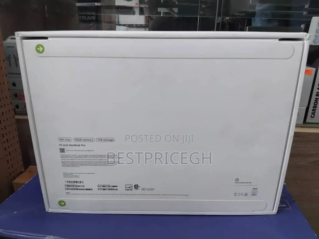New Laptop Apple MacBook Pro 2024 M4 14-Inch 16GB Apple M4 SSD 1T