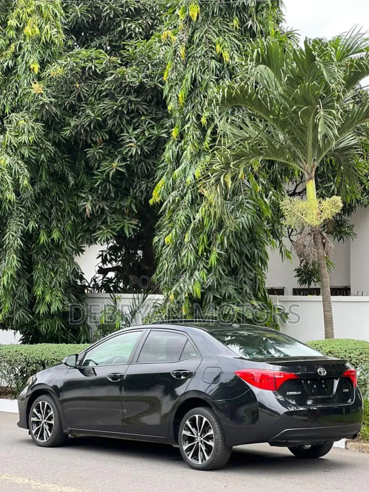Toyota Corolla SE (1.8L 4cyl 6M) 2019 Black