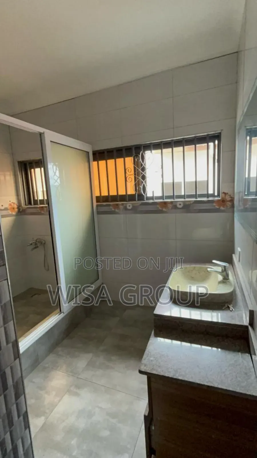 6bdrm Duplex in Wisa Group, Accra Metropolitan for rent