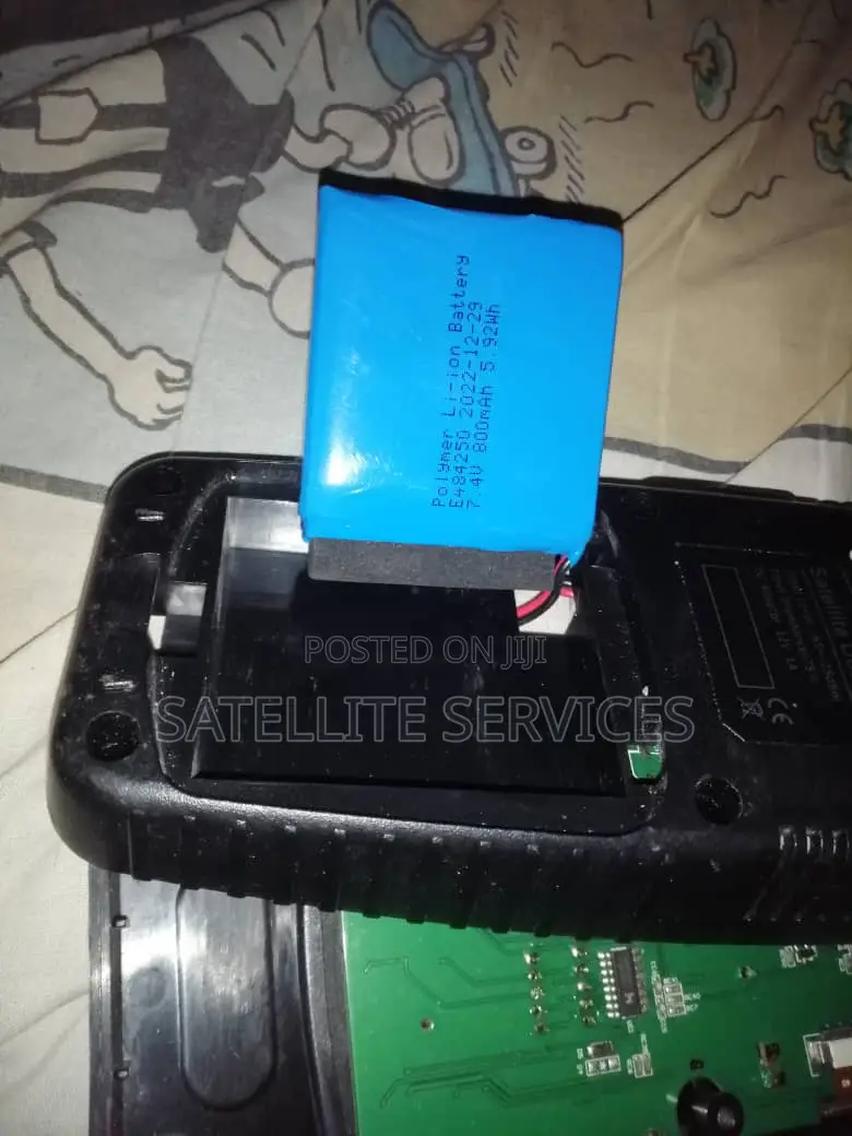 Gt Media Finder; Screen and Batteries