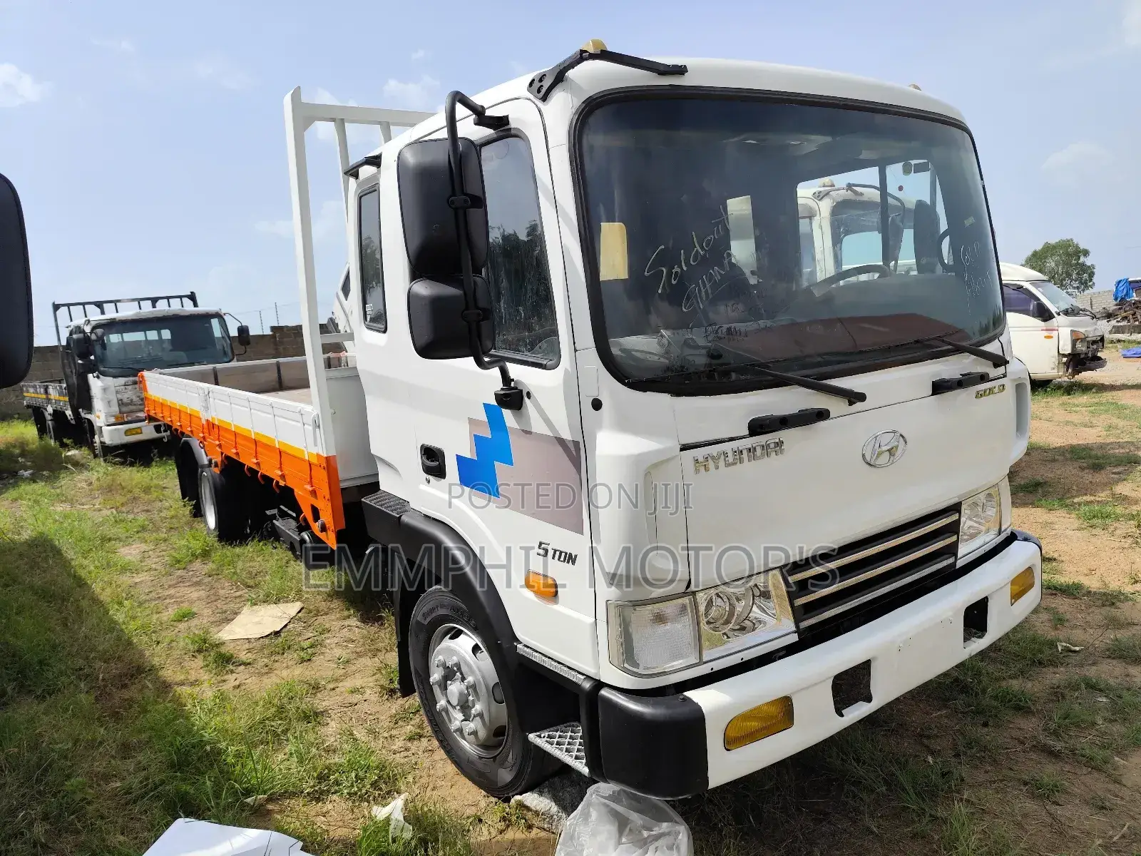 2015 Hyundai Mega. New Arrival