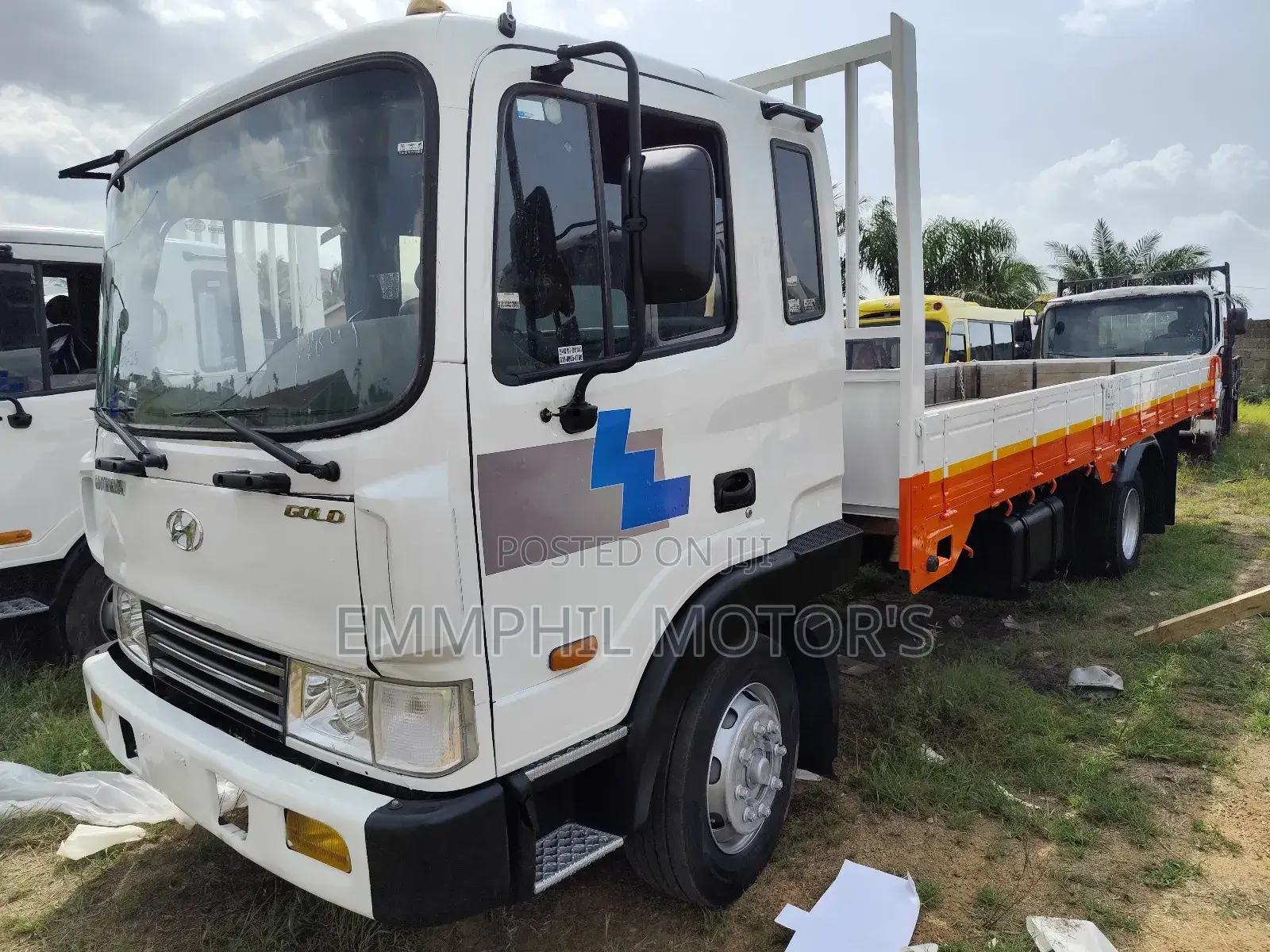 2015 Hyundai Mega. New Arrival