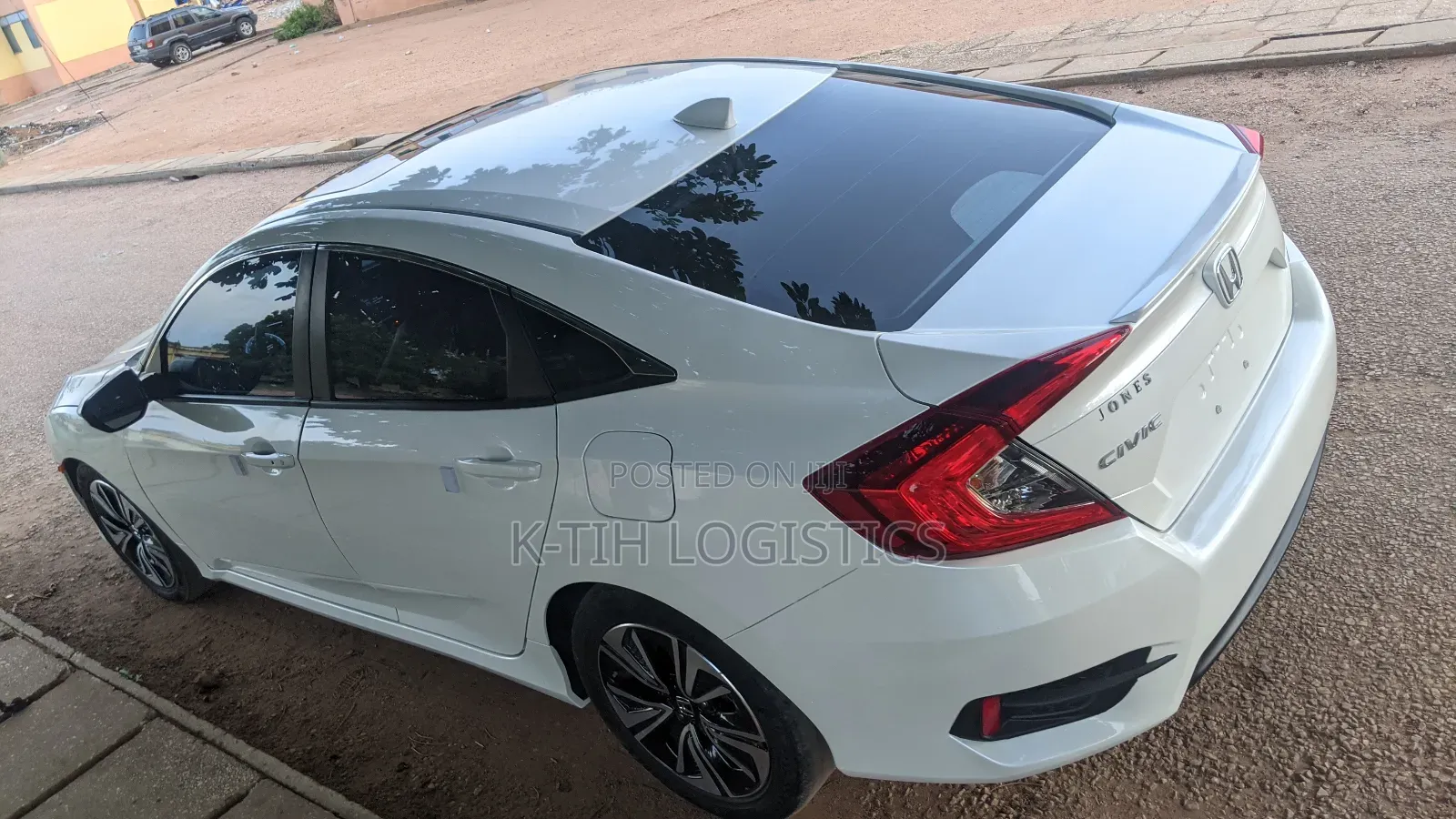Honda Civic EX-T Sedan 2018 White