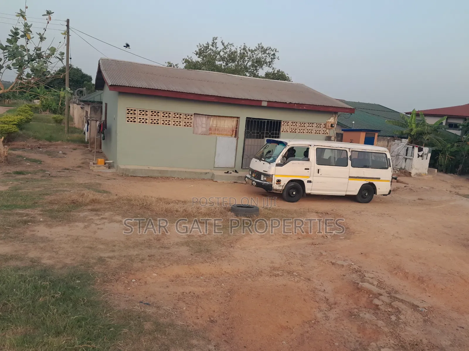7bdrm House in Asokore Mampong, Kumasi Metropolitan for sale