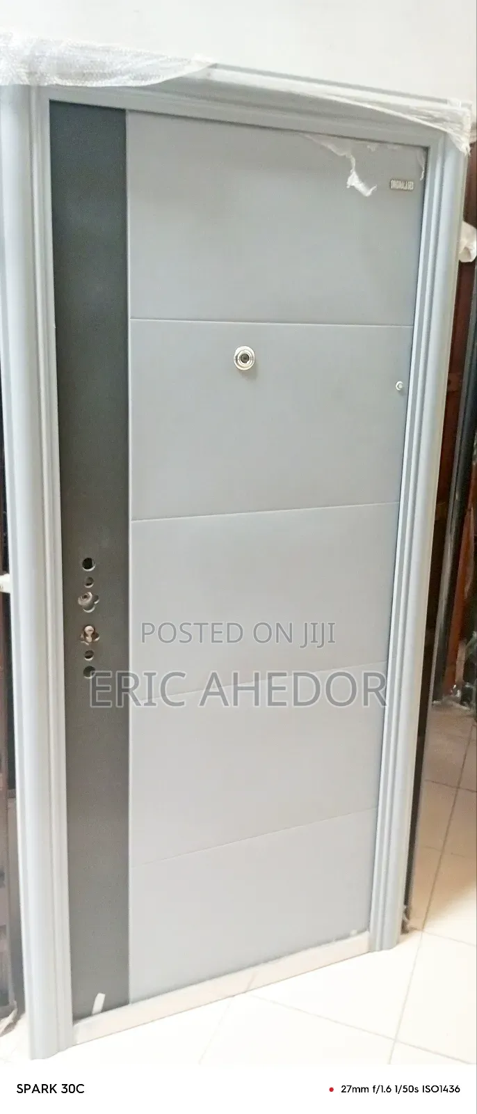 Smooth Foreign Door Strong for All Weather Plus Accessories
