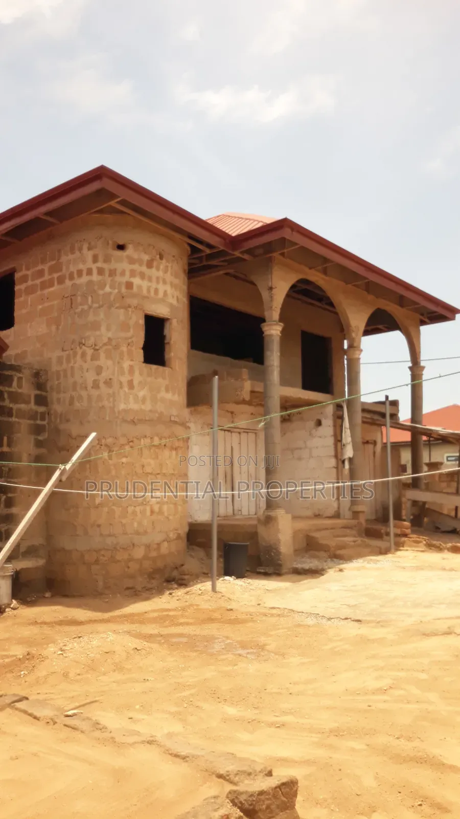 8bdrm House in Gbawe for sale