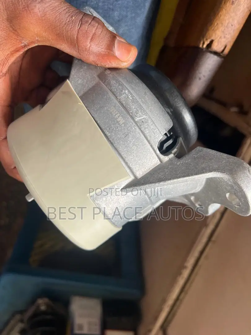 Mercedes Benz C300 2017 Lemfolder Engine Seat