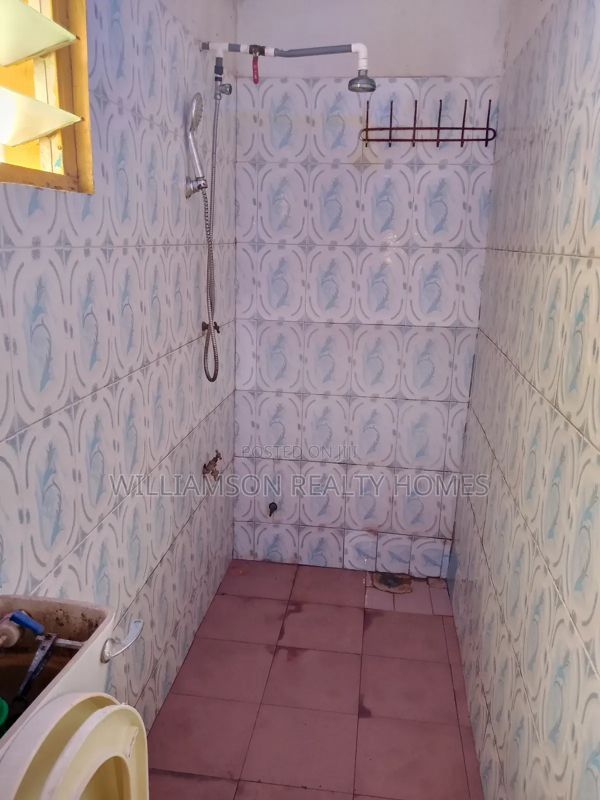 1bdrm Apartment in Community 18 Area, Spintex for rent