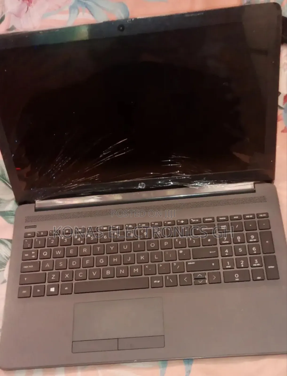 Laptop HP 255 4GB AMD HDD 500GB