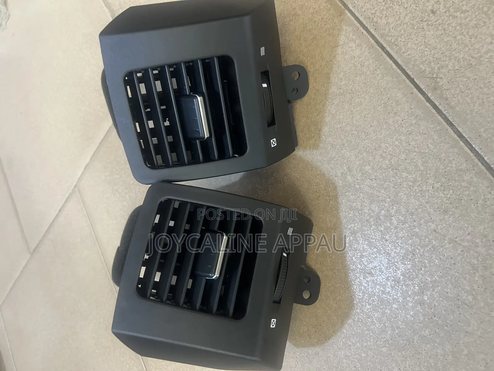 Land Cruiser Prado a/C Vent Side