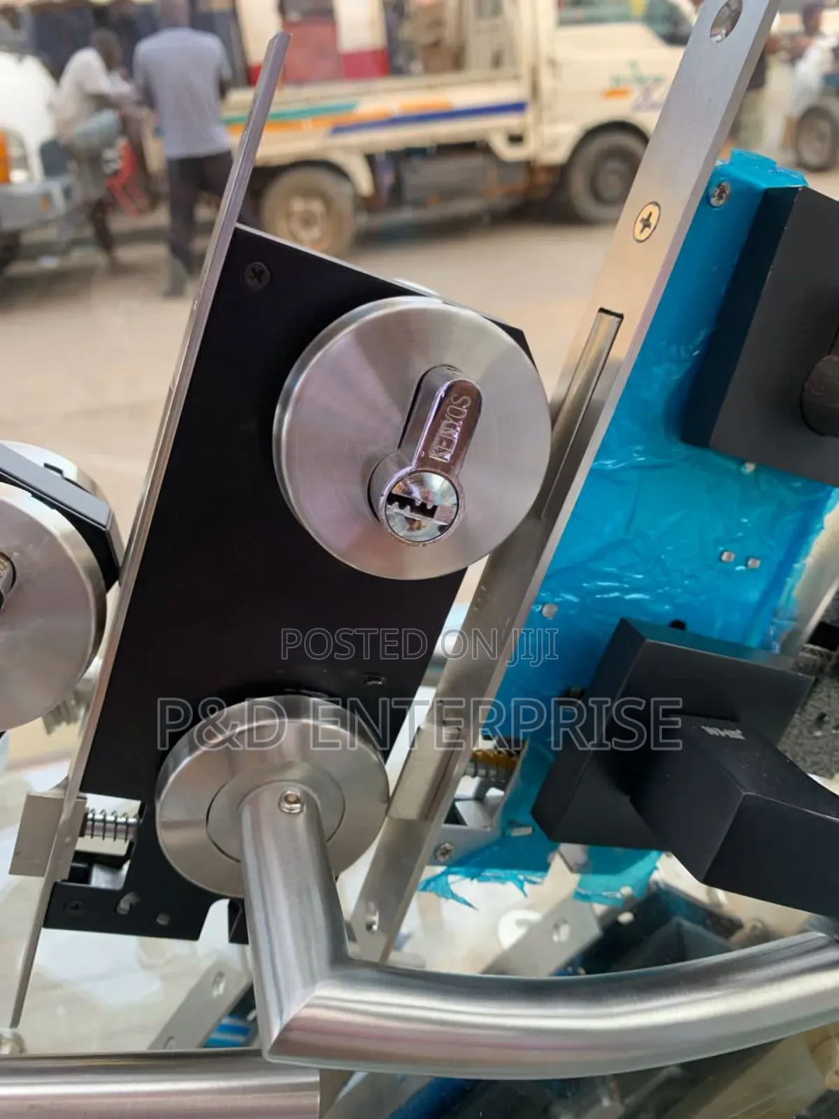 High Quality Separate Handles