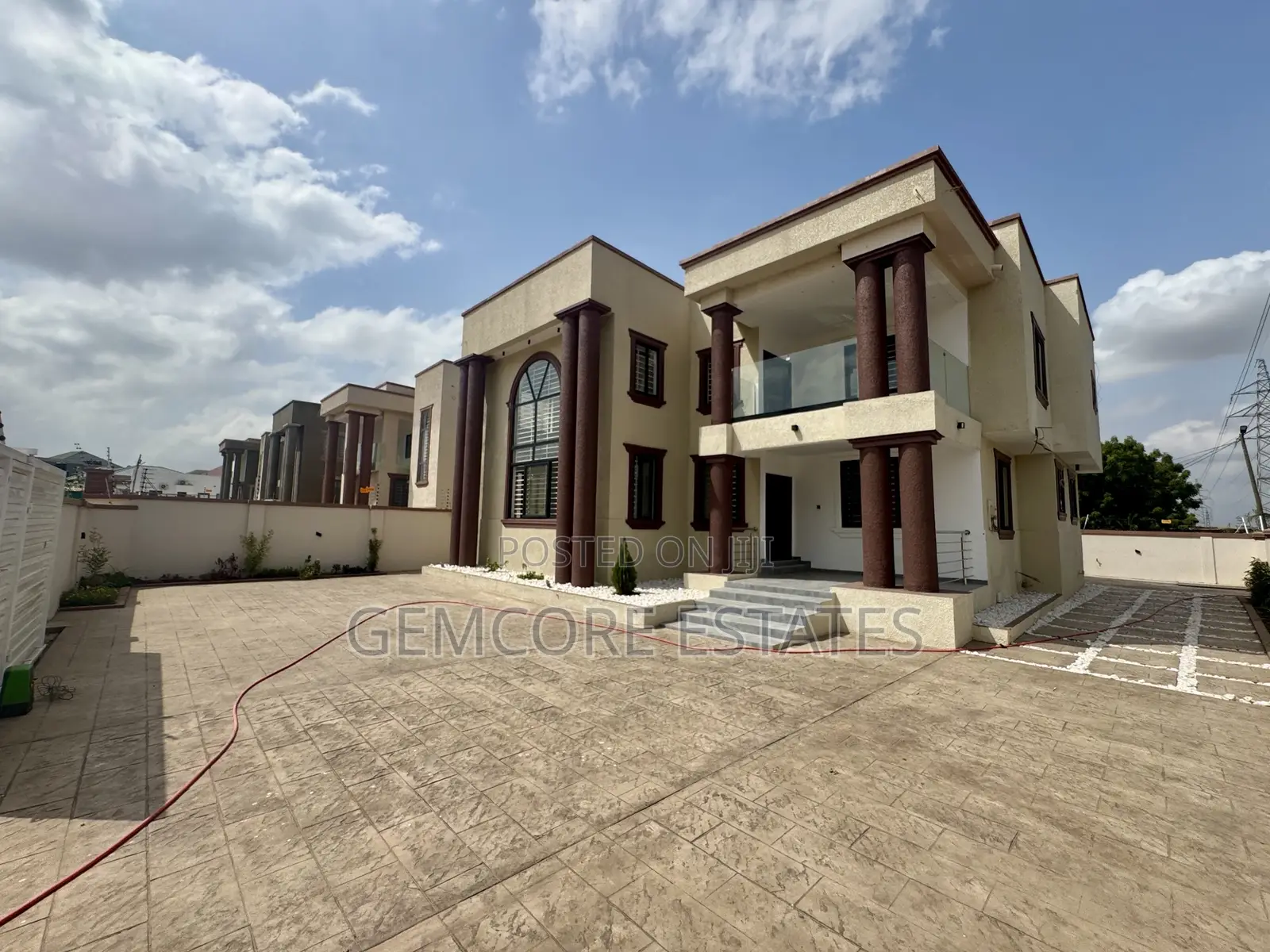 3bdrm House in East Legon Hills, Ashaley Botwe for sale