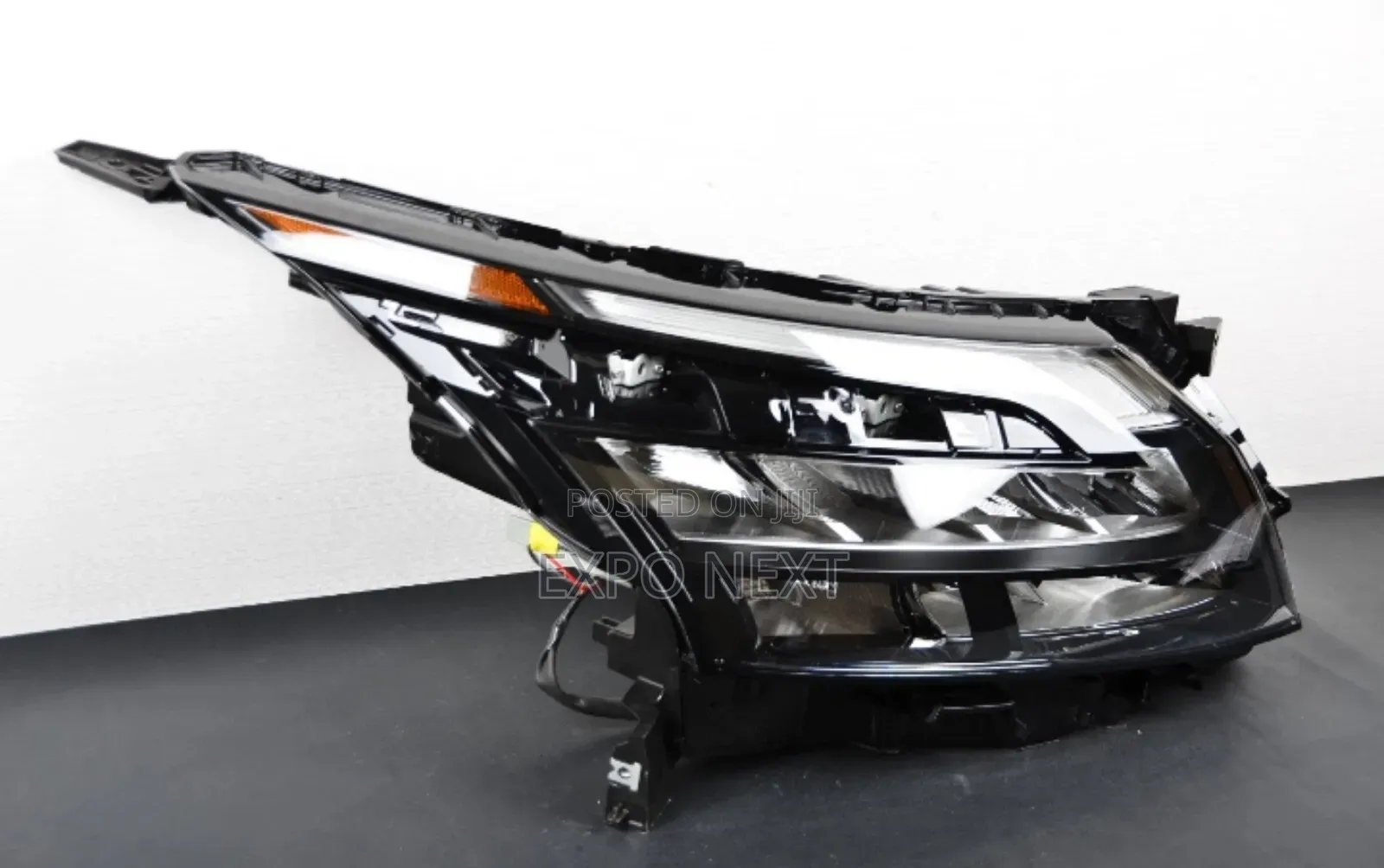 Nissan Pathfinder Halogen Headlight 2014-2016