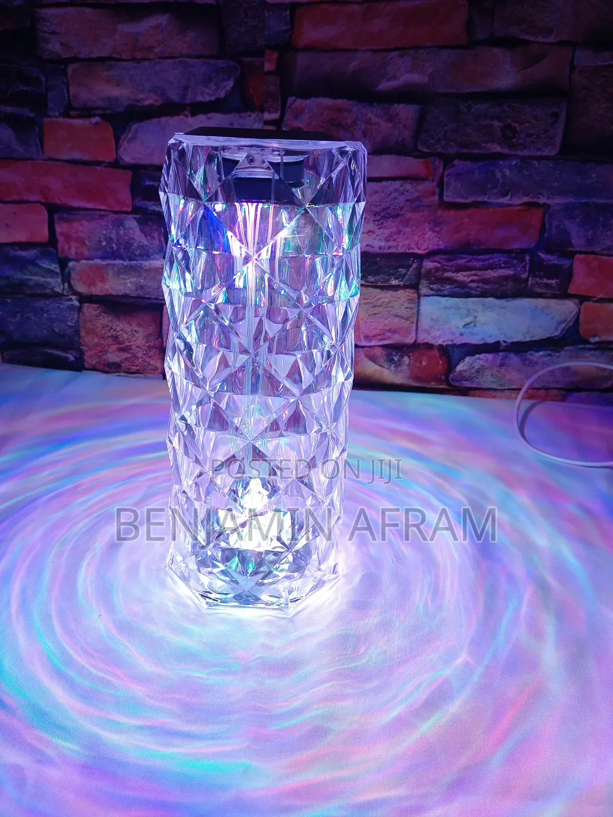 Lightning Bluetooth Lamp Speaker