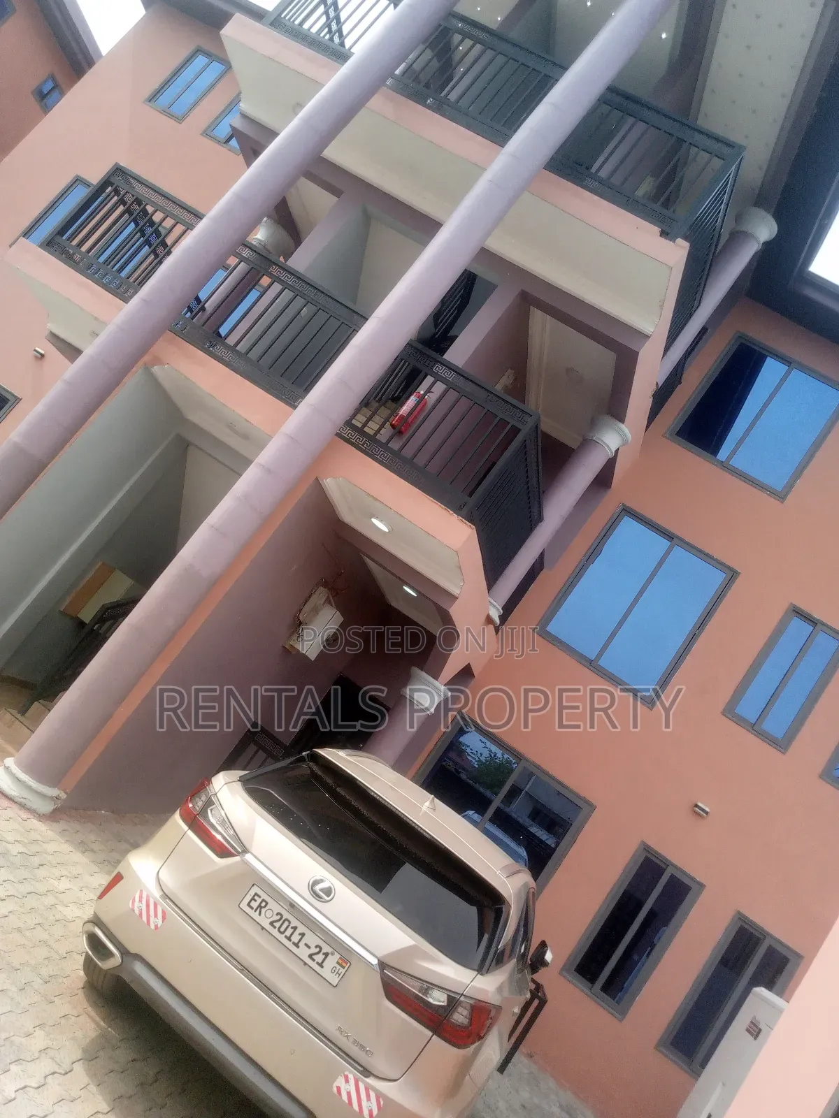 2bdrm Apartment in Lake Side Estate for rent