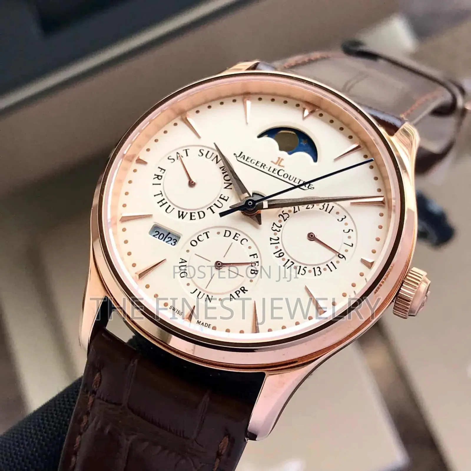 Jaeger-Lecoultremaster Ultra Automatic Men’S Watch