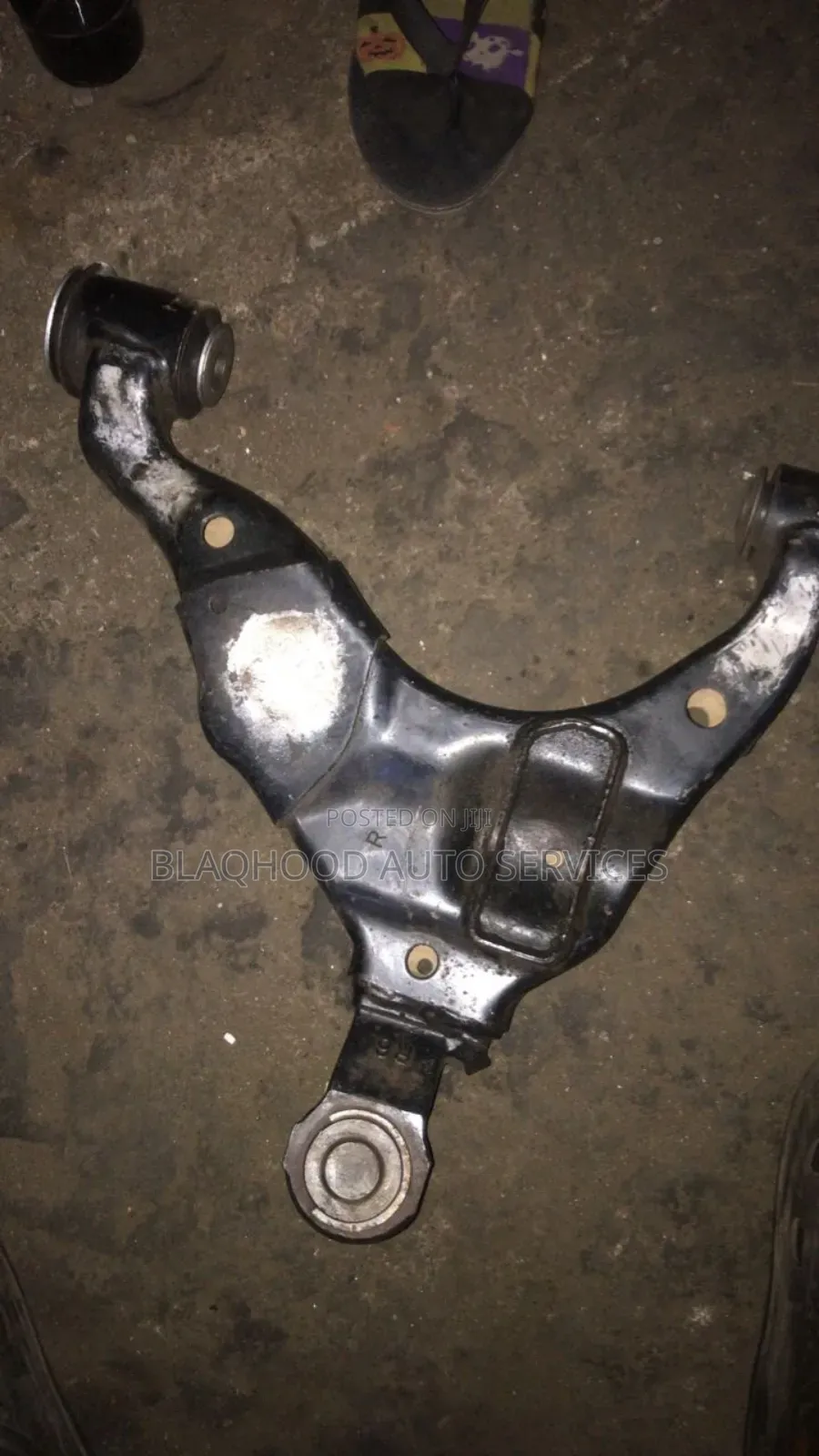 Land Cruiser Prado 2010-2020 Home Used Lower Arm in Stock.