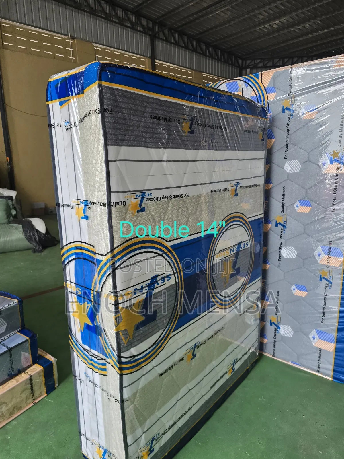 Bedroom Luxury Mattress With Pillow