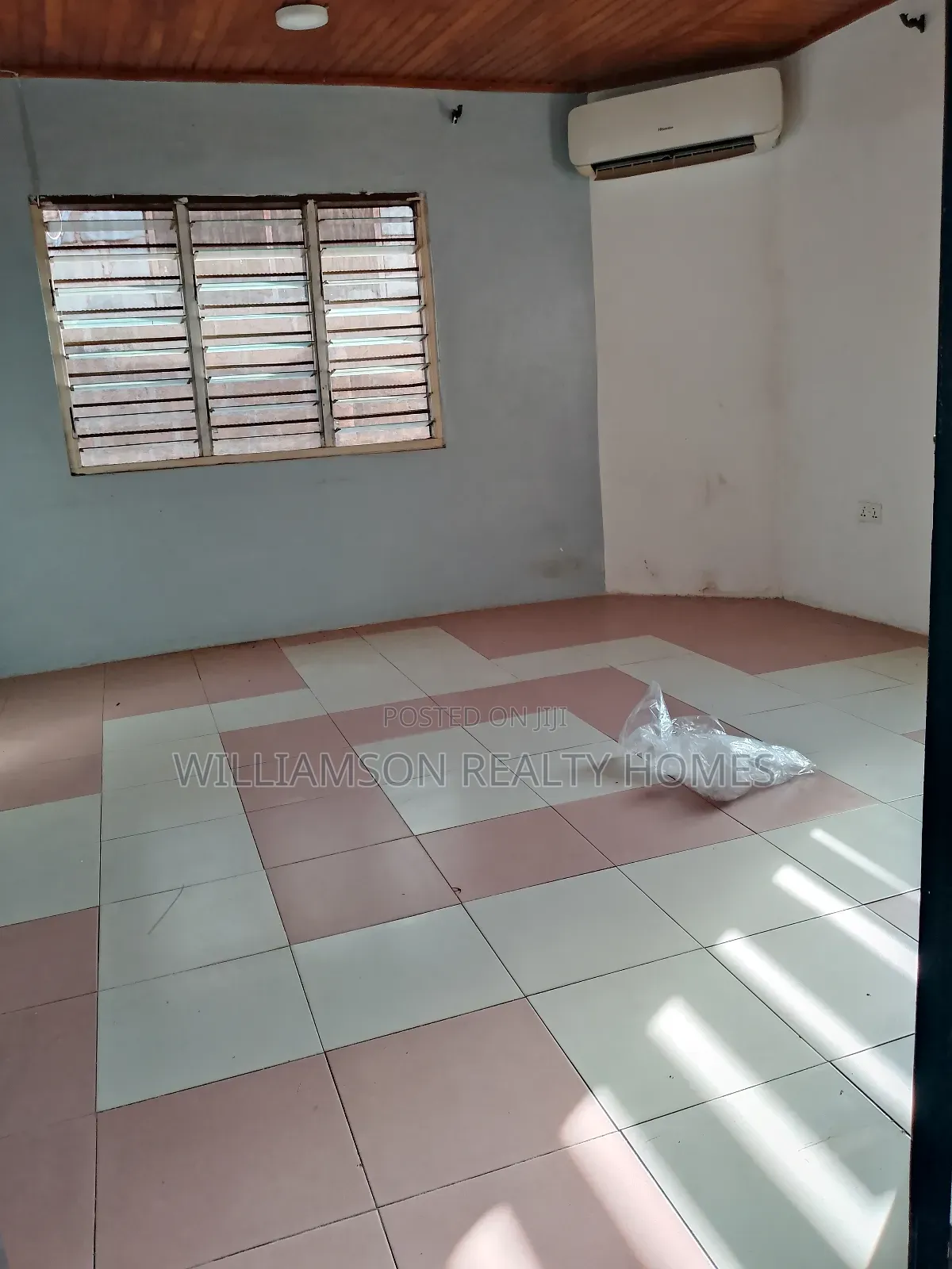 1bdrm Apartment in Community 17 Area, Spintex for rent