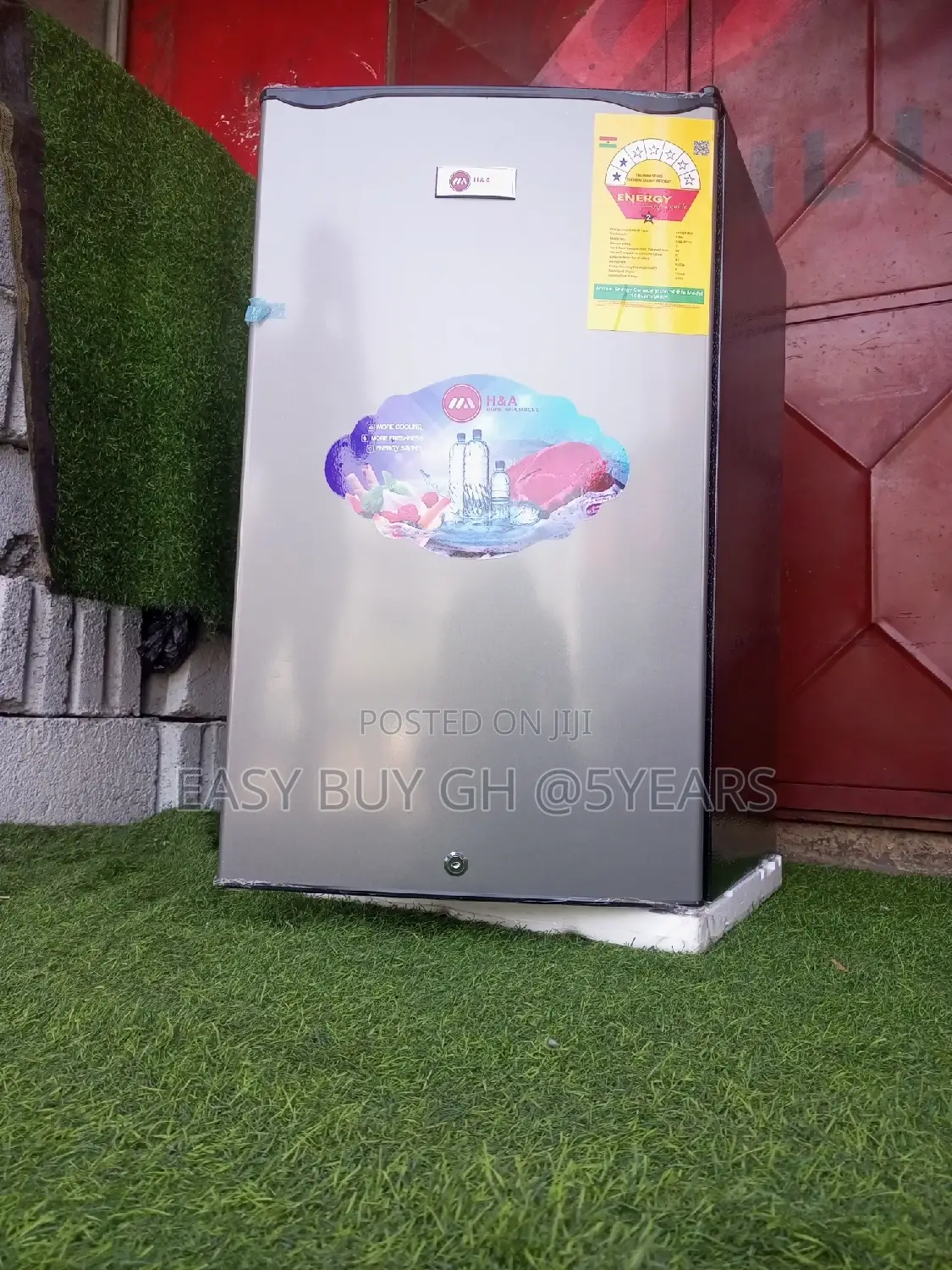 H and a Fridge 92 Liters Single Door Fridge