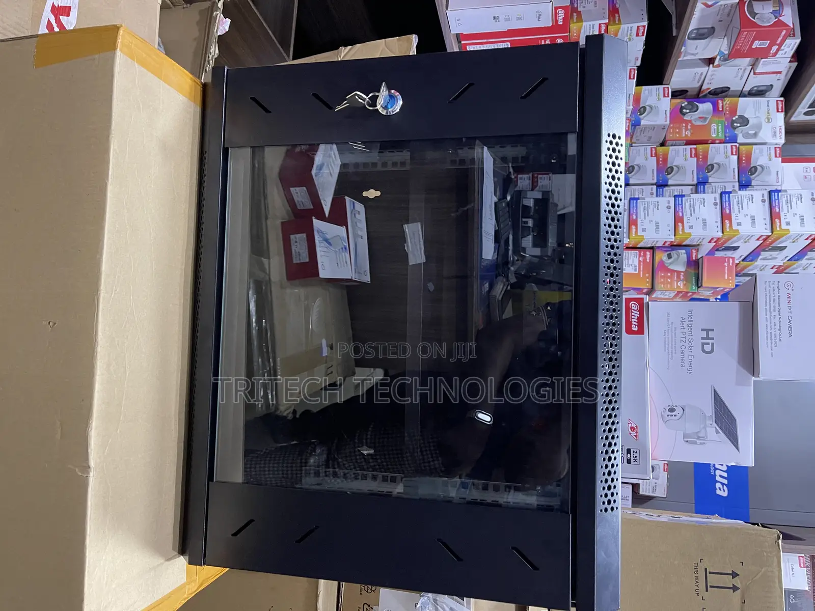 Hikview 9u Cabinet 530x400x200 Complete With Fan Tral ++ Pdu