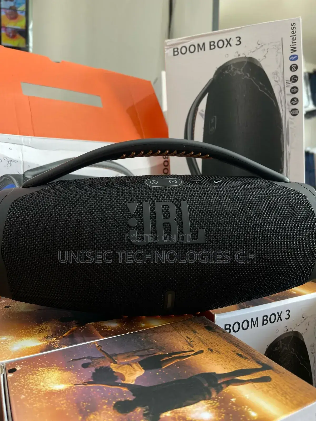 JBL Home and Outdoor Theater V5.2 Boombox 3