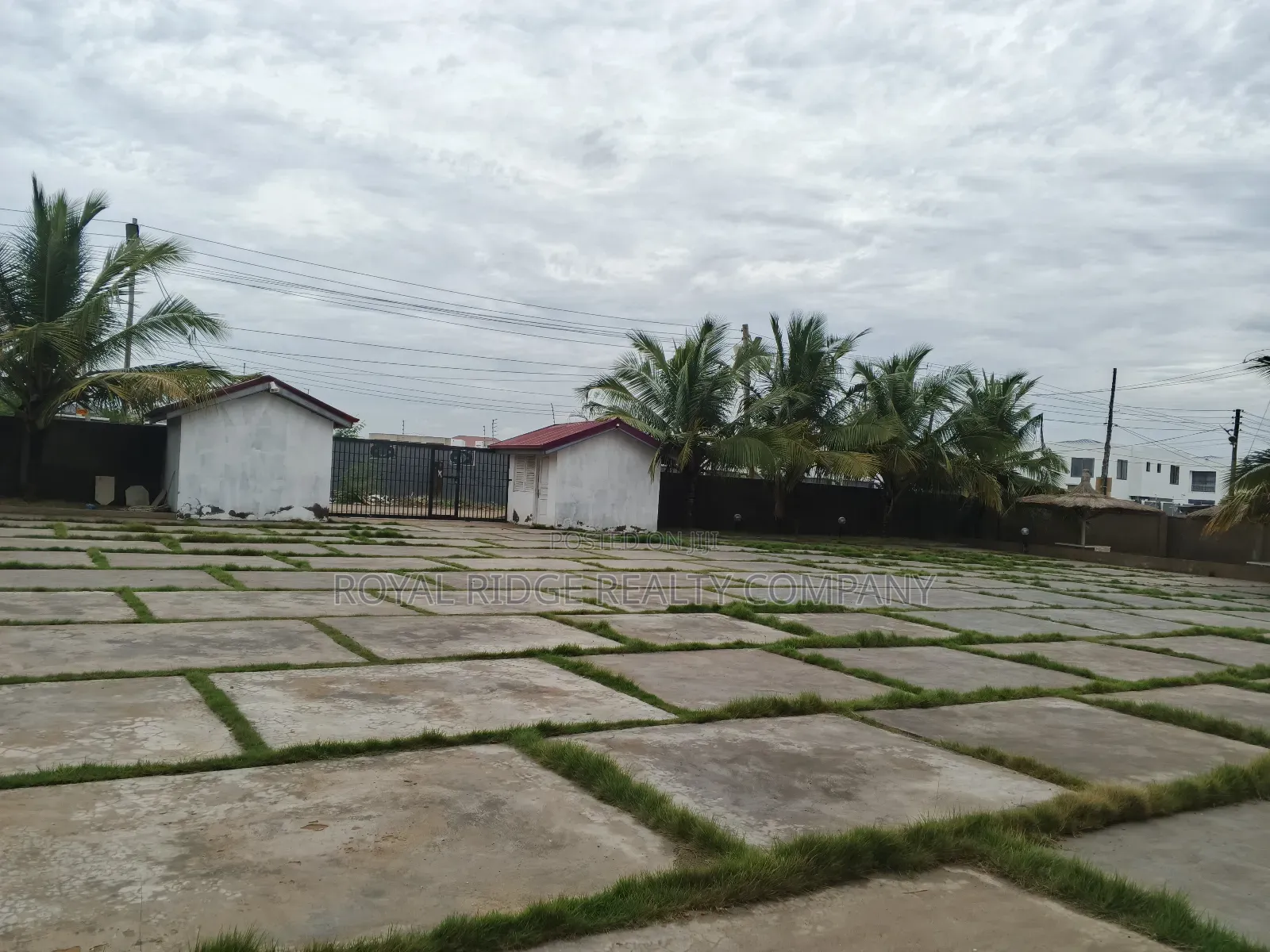 2bdrm Apartment in Trasacco, Accra Metropolitan for rent