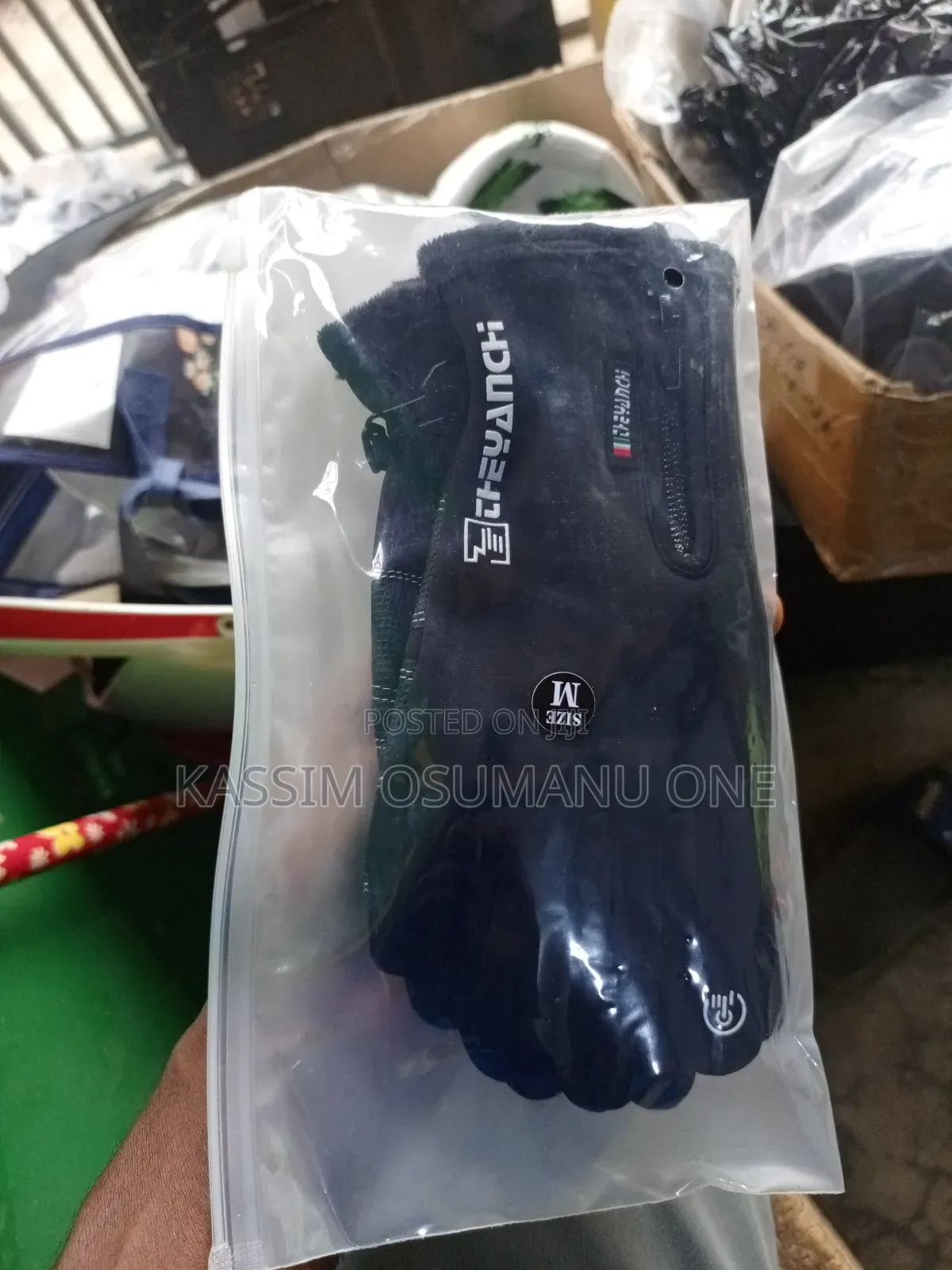 Hand Gloves