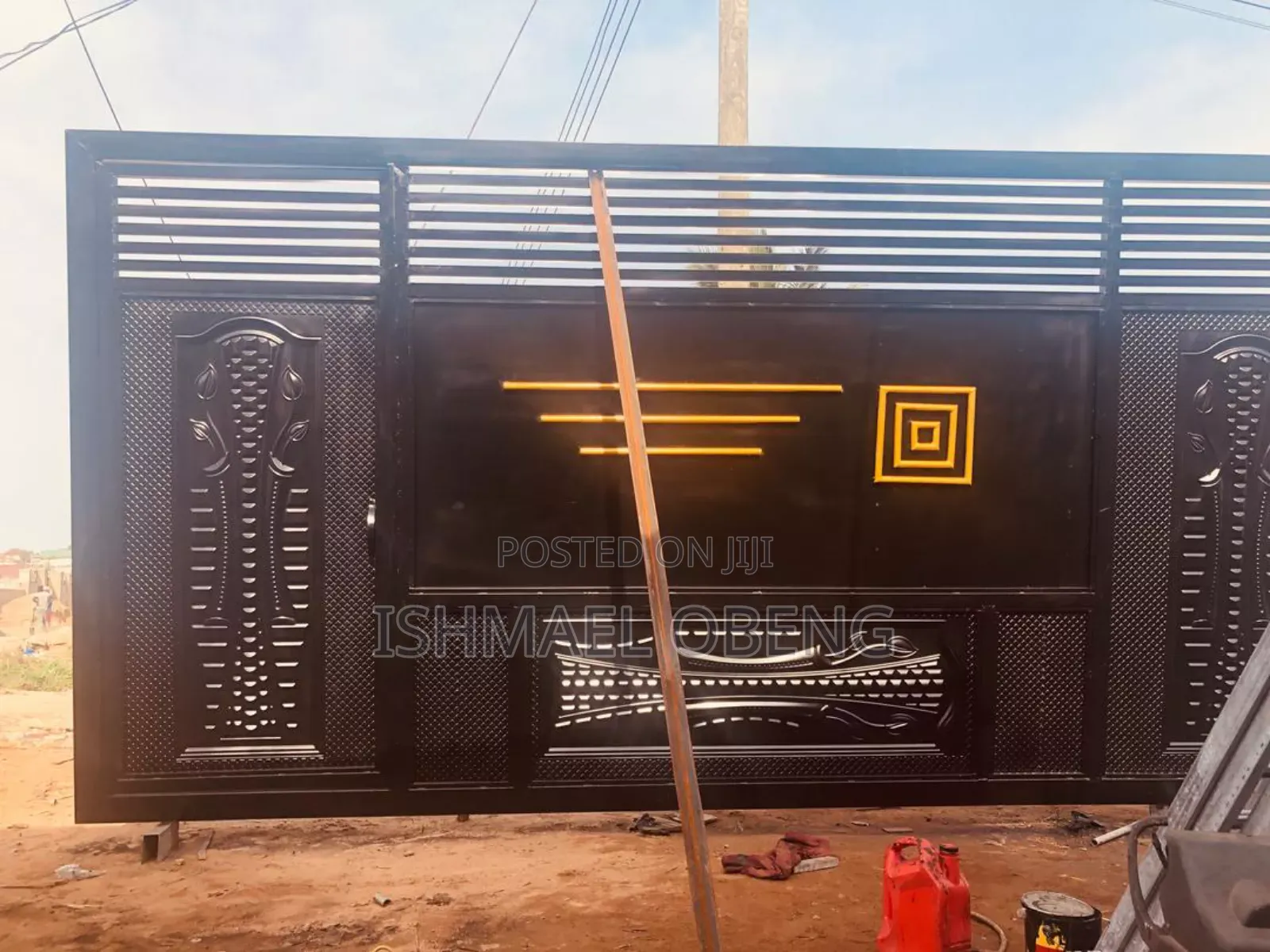 Strong Governise Main Gate