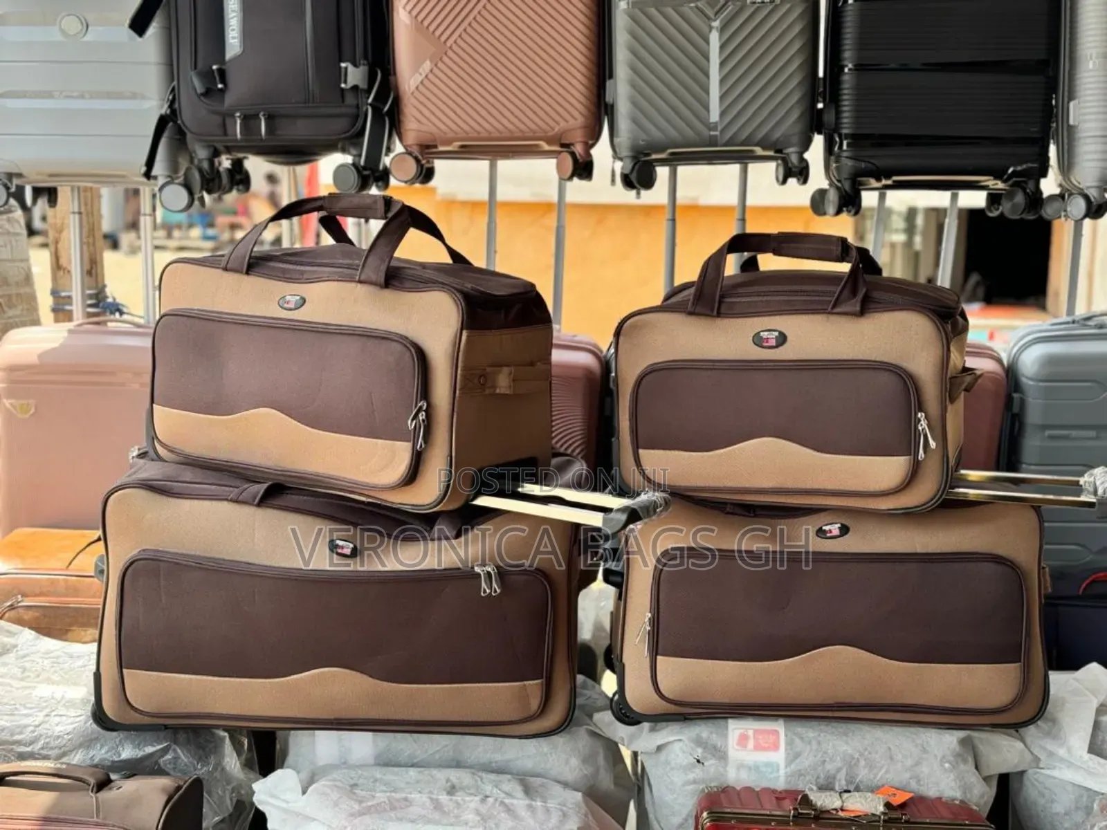 High Quality Strong Material Luggage 4 in 1 Set