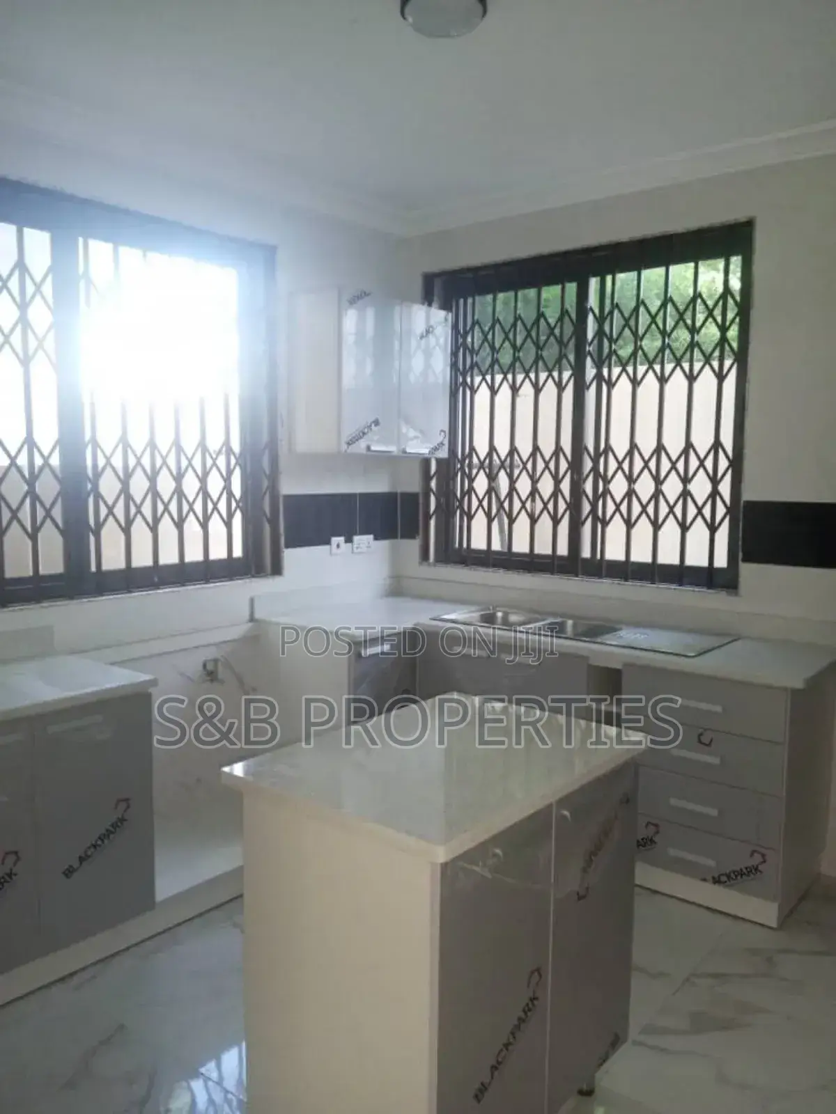 3bdrm House in Ashomang Estate for sale