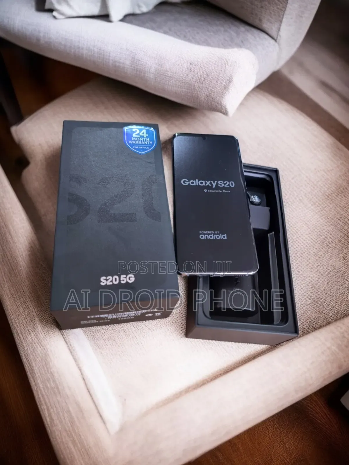 New Samsung Galaxy S20 128 GB Gray