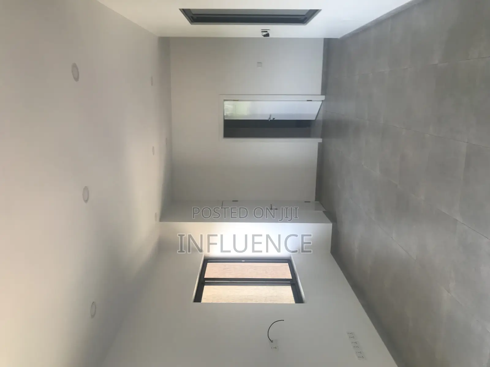 2bdrm Apartment in A & C Mall Area, East Legon for rent