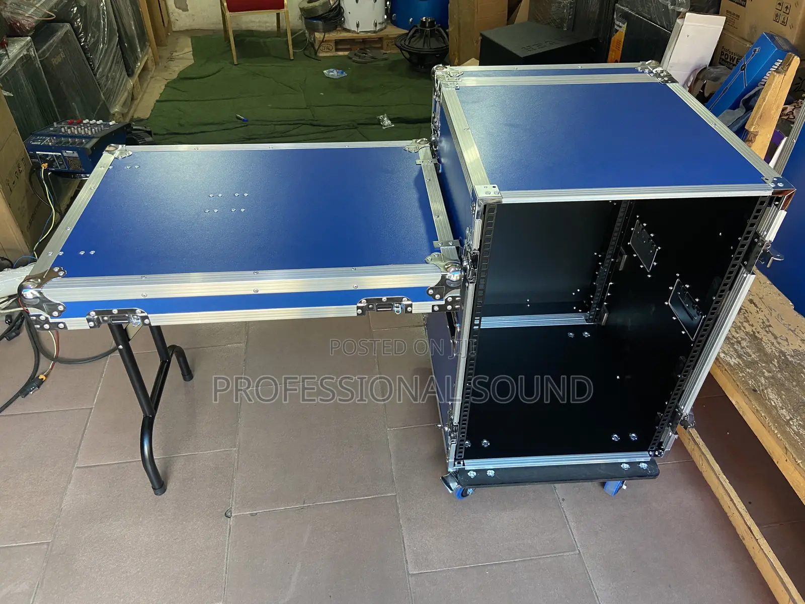 Amplifier Rack 16u 2 Door With Table