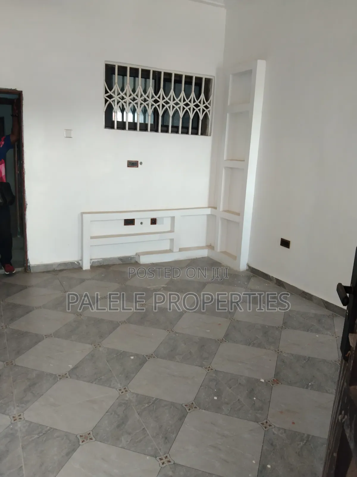 1bdrm Apartment in Dansoman Last Stop for rent