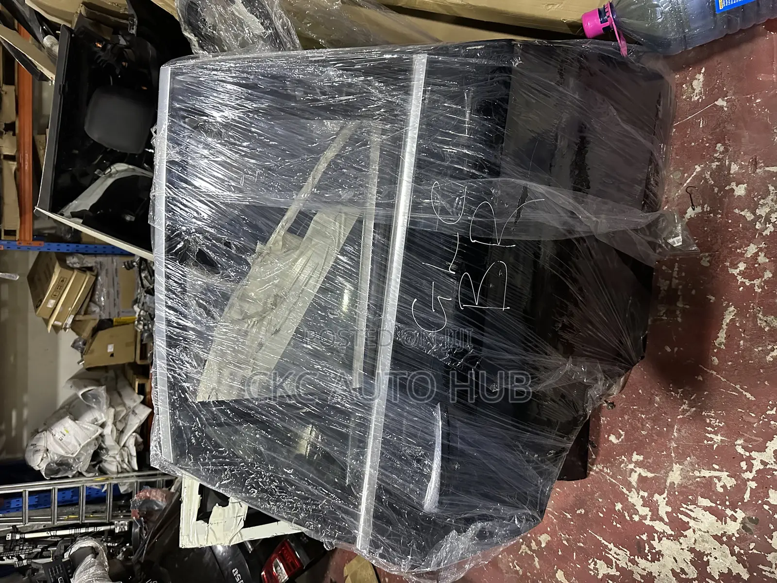 Mercedes Benz Glc 300 Door Available