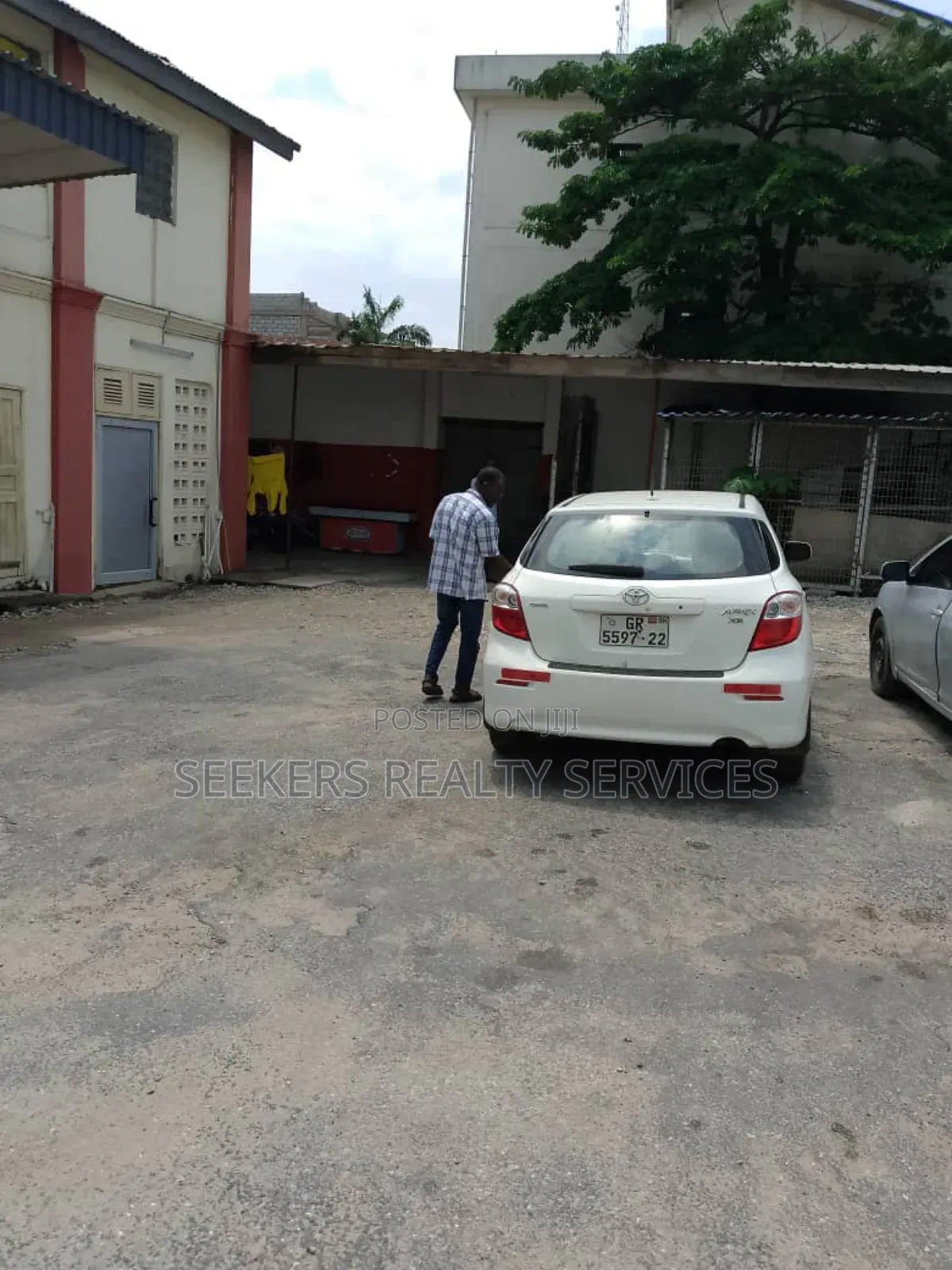 3.5 Plot Forsake at Accra Central