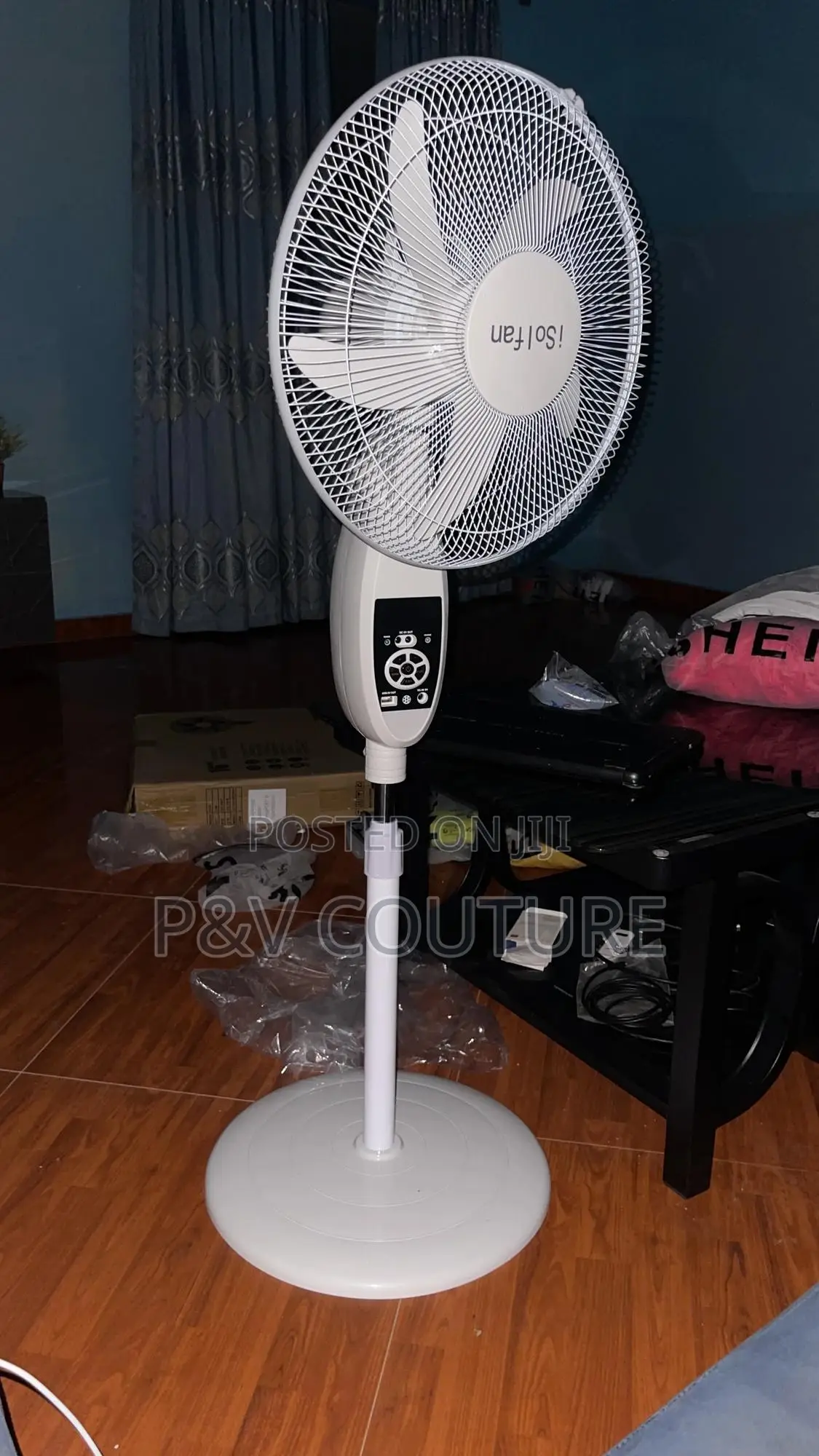 Solar Rechargeable Fan