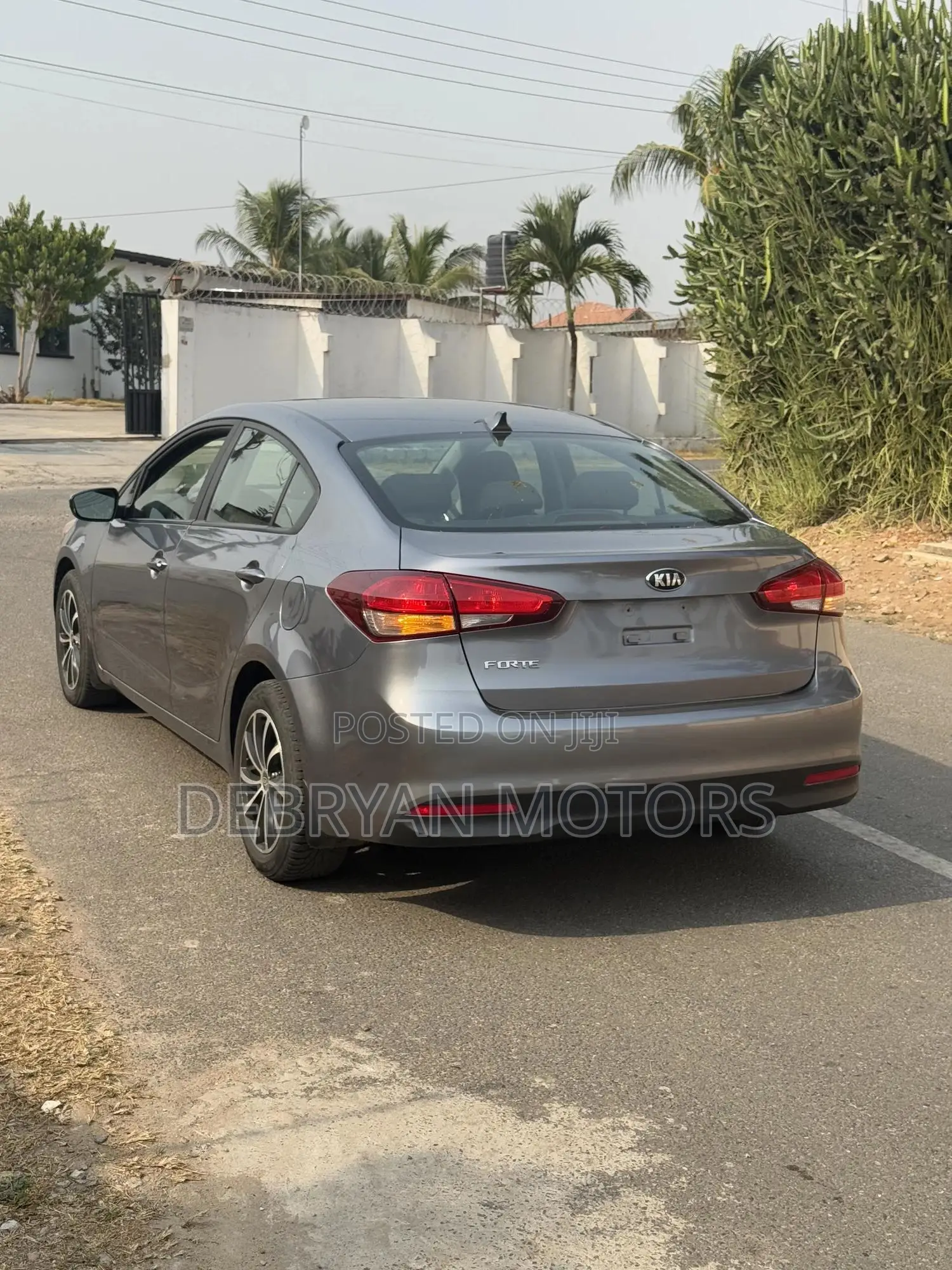 Kia Forte EX Sedan 2018 Gray