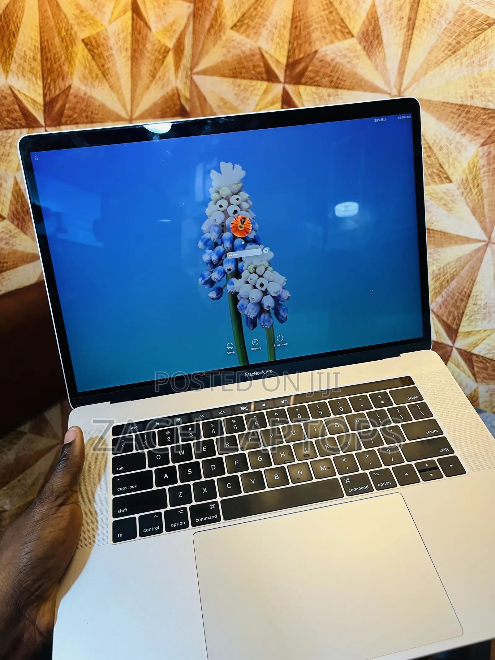 Laptop Apple MacBook Pro 2017 16GB Intel Core I7 SSD 256GB