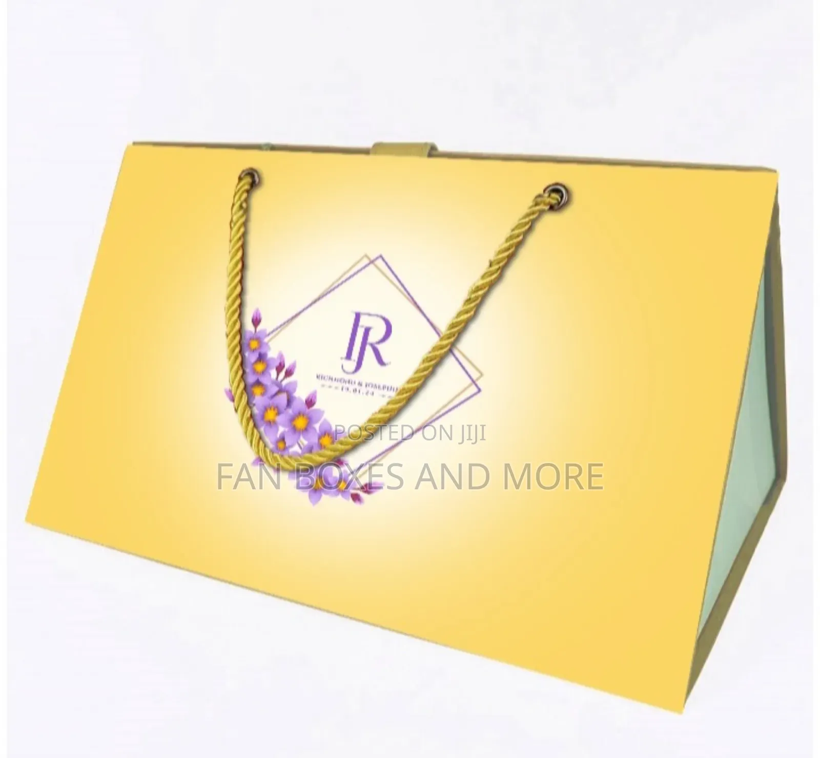 Triangular Bag for Packaging
