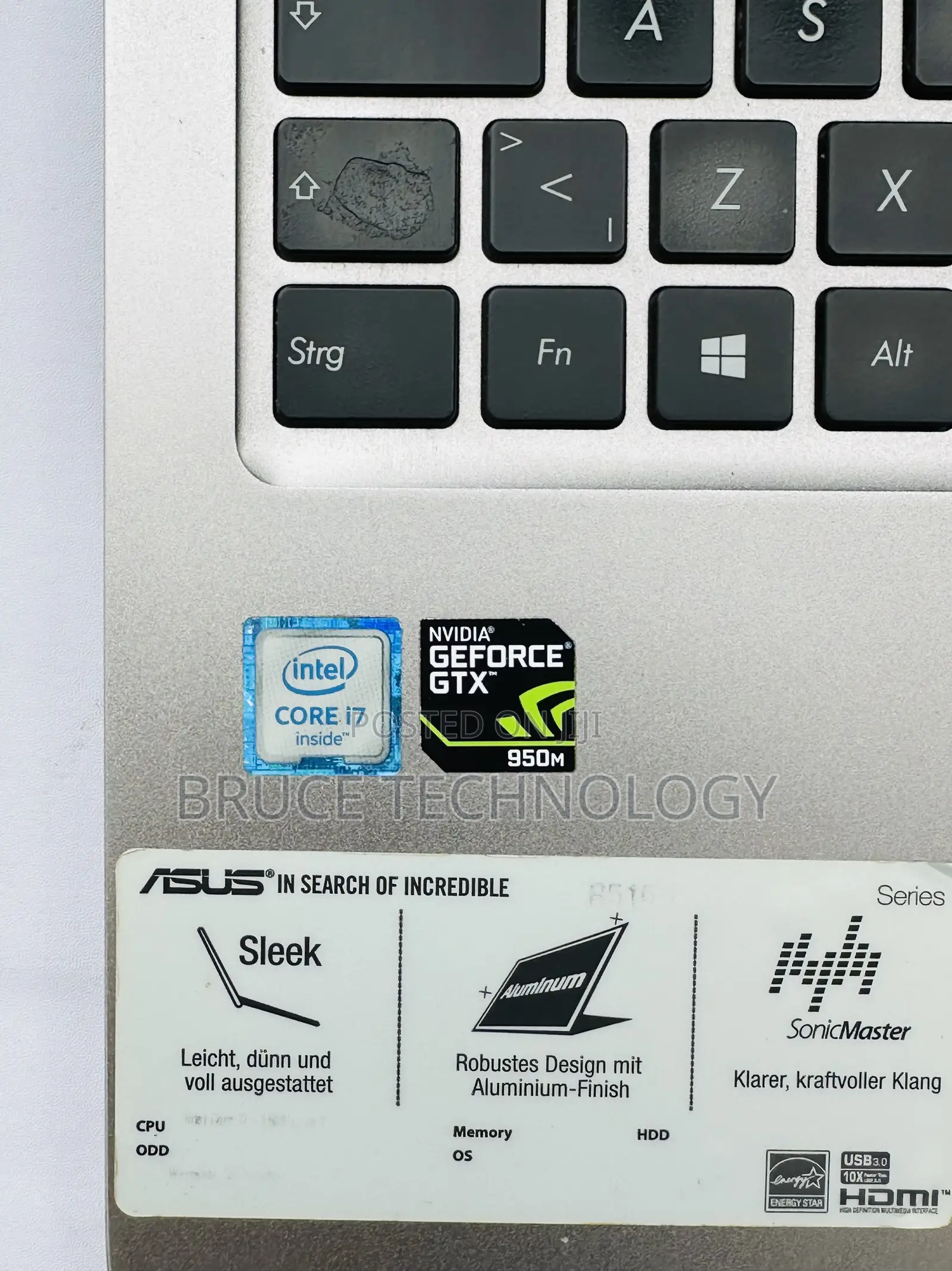 Laptop Asus K50IJ 12GB Intel Core i7 HDD+SSD 256GB
